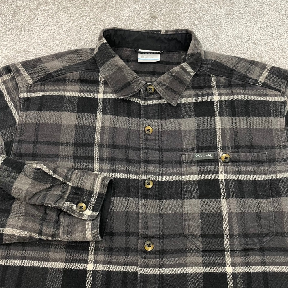 Columbia Shirt Mens Large Black Grey Plaid Button-Down Flannel Winter Fall